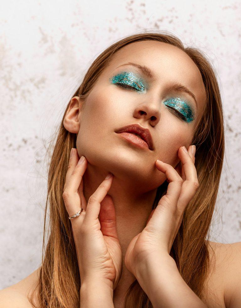 This Model-Approved Eyelash Serum Is on Sale Now During Amazon Prime Day