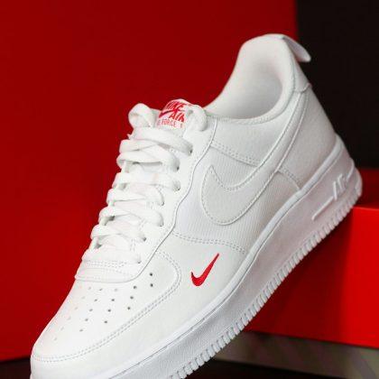 White Nike Free Train Instinct