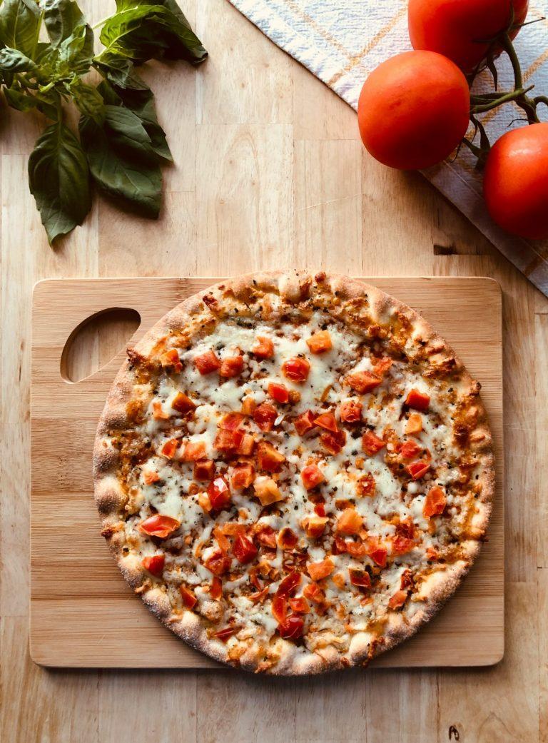 Best Chicken Pizza recipe you can cook in pan.