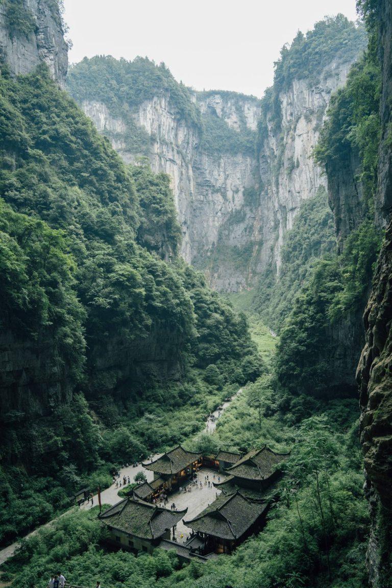 The ecotourism industry in China thrives nationwide