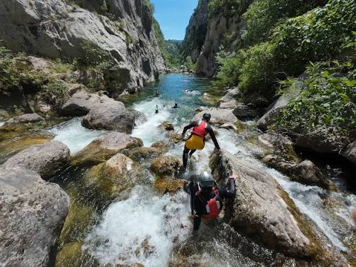 Canyoning in Interlaken: Switzerland’s Ultimate Outdoor Challenge