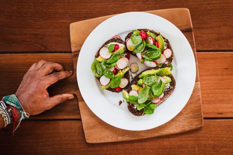 The Rise of Plant-Based Eating in Modern Food Culture